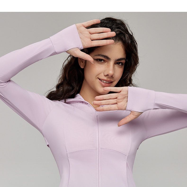 2025 Newest Summer UPF 50+ Slim Fit Hooded Coat Zipper Thumb Hole Anti-UV Jacket Outdoor Sunproof Clothing for Women - 图片 4