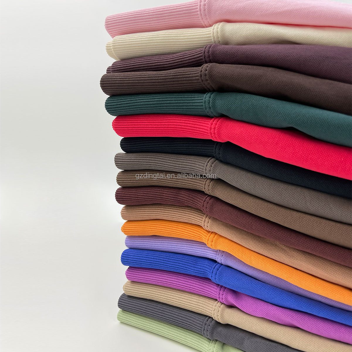 Guangzhou Dingtai Custom Logo Women Gym Sport Wear Fitness Workout Seamless Yoga Pants Scrunch Butt Lift Leggings Yoga Shorts