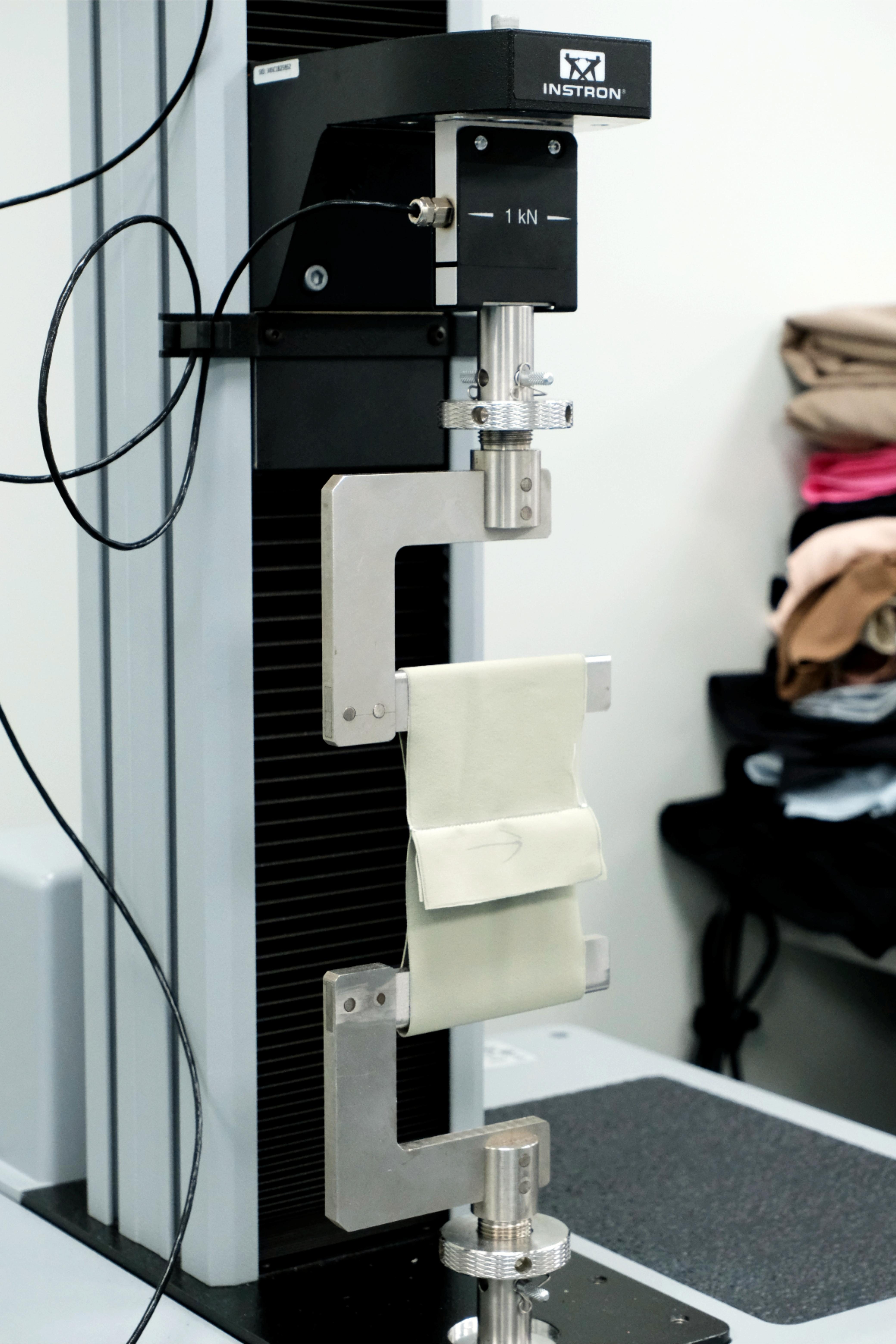 Women's Summer Sports Jacket Comfortable Solid Color Hooded Zipper Sun Coat UV Protection Quick-Dry Cool Breathable Active Tops