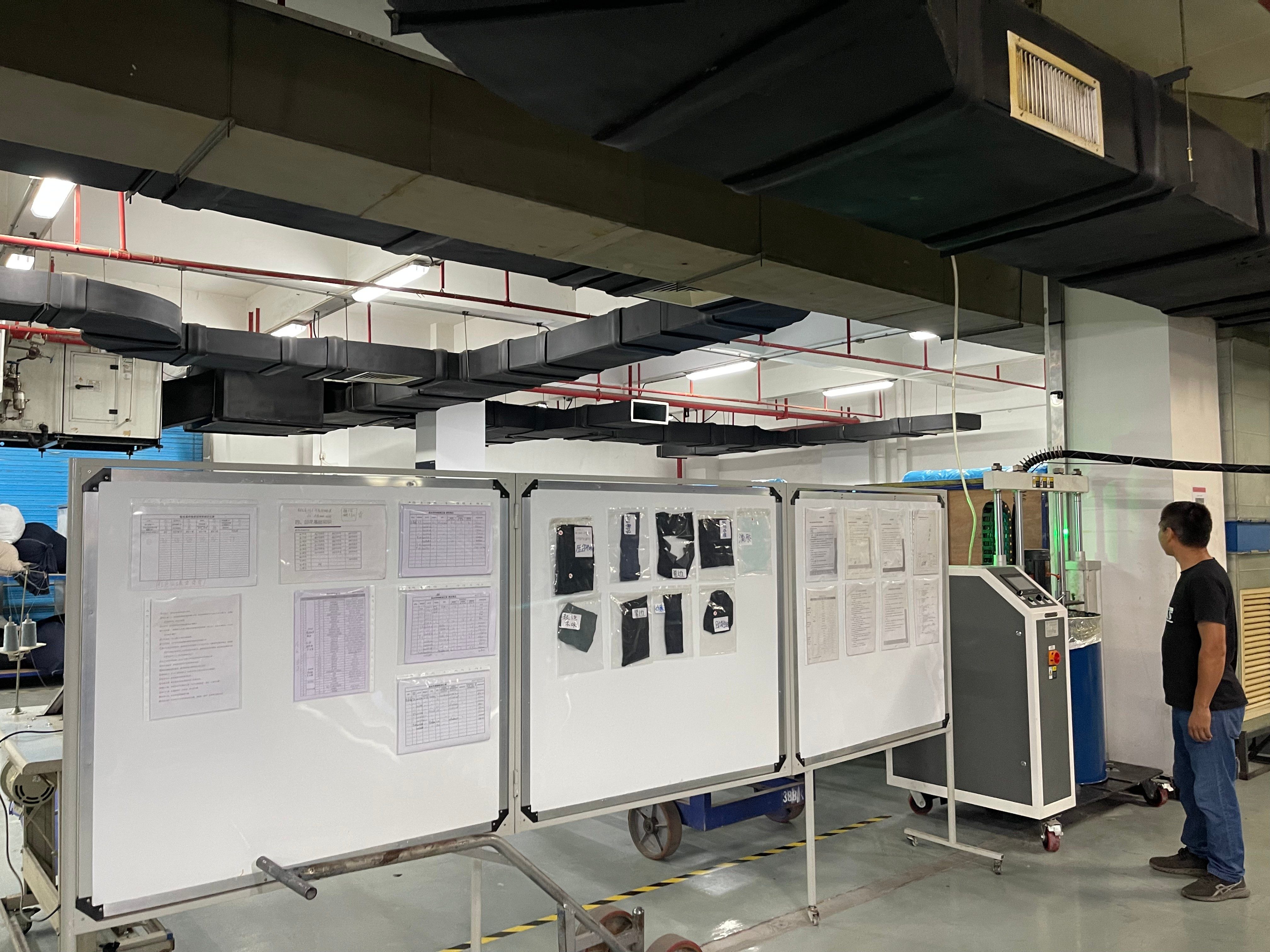 Women's Summer Sports Jacket Comfortable Solid Color Hooded Zipper Sun Coat UV Protection Quick-Dry Cool Breathable Active Tops