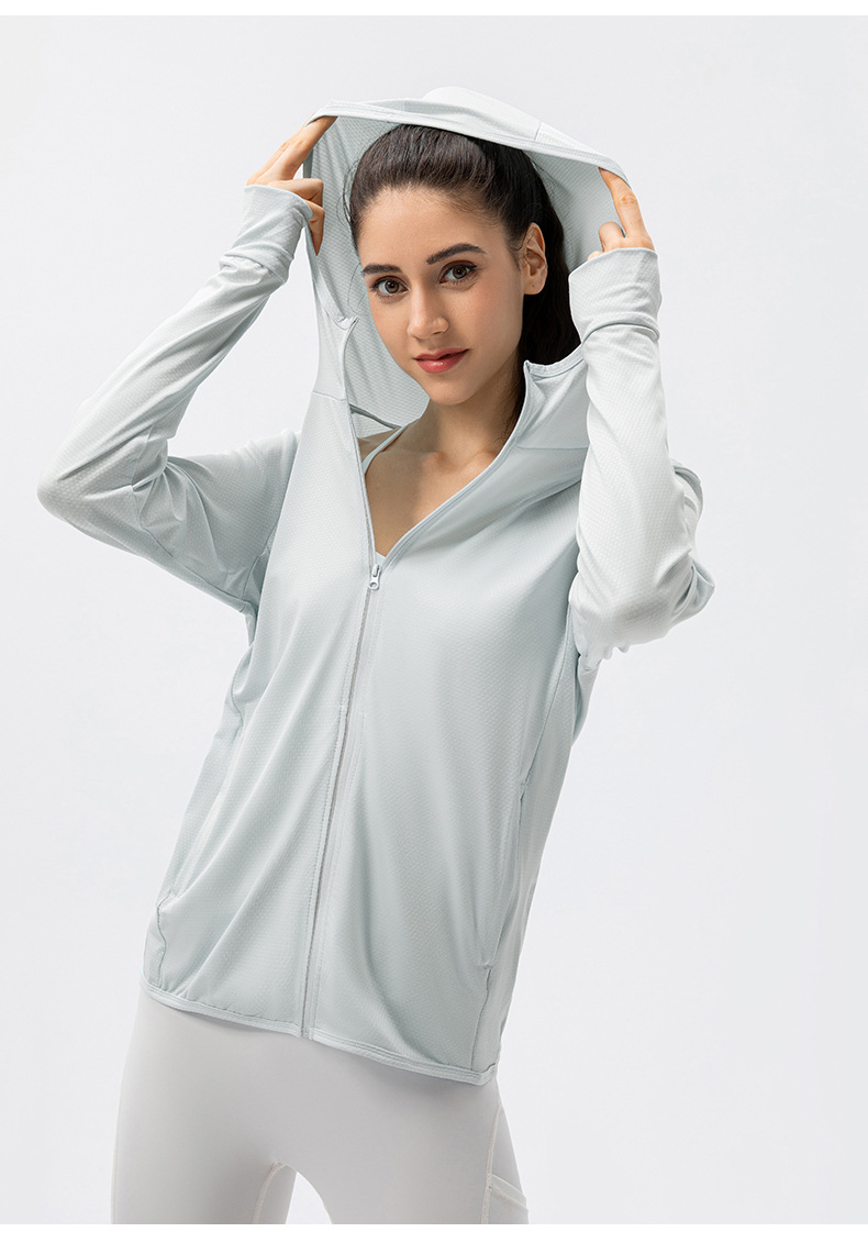 New OEM Hot Selling Women's Summer Lightweight Breathable UV Protection UPF50+ Sunscreen Coat Full Zip up Hooded Jacket Outdoor